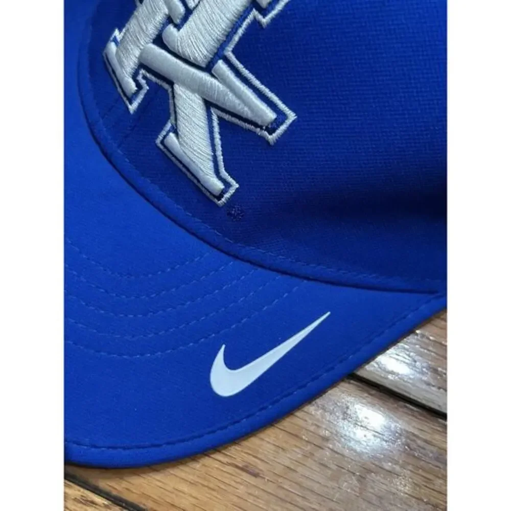 nike dri-fit hat cap Legacy 91 For‎ UK University Of Kentucky Adjustable